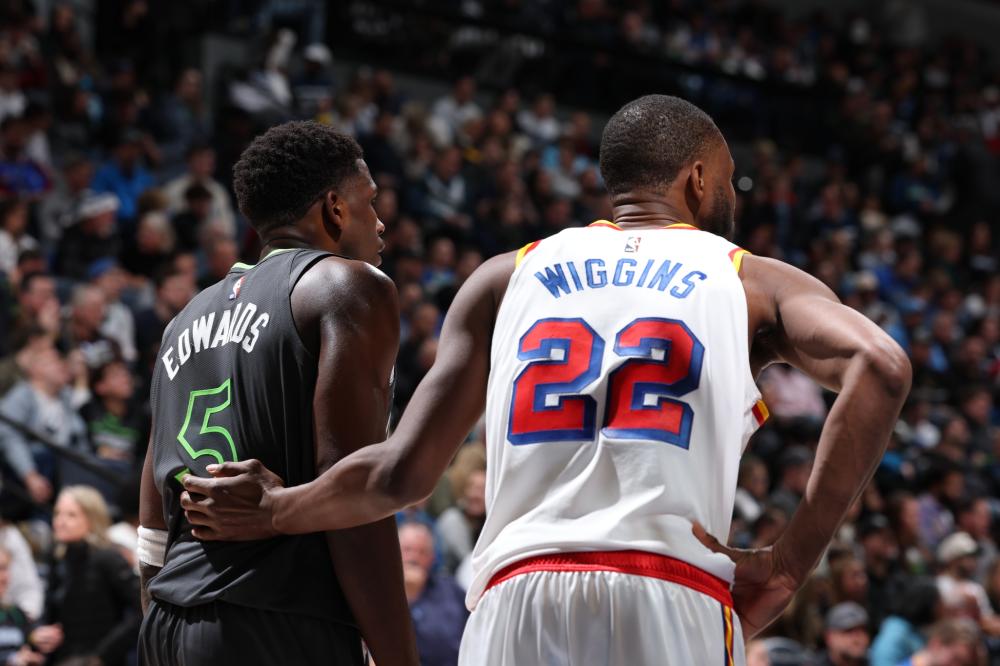 魔术队以惊 魔术队以惊