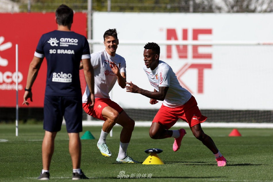 衷与现实落 衷与现实落