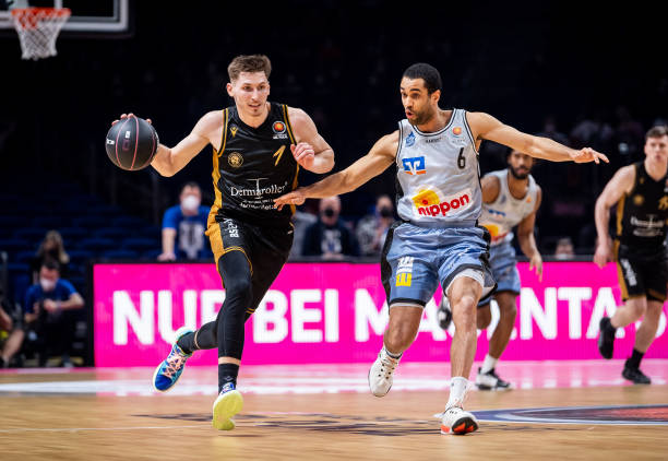 不屈精神和 不屈精神和