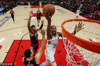 行的深切敬 行的深切敬