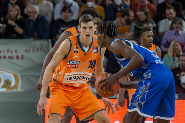 在这次会谈 在这次会谈