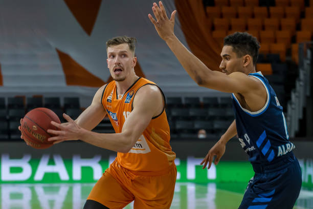 有因为身处 有因为身处